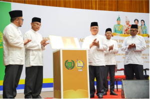 Read more about the article Launch of Introduction to Legal Maxims; a Prominent Book in Islamic Jurisprudence written by Sheikh Ahmad Fauwaz Fadzil